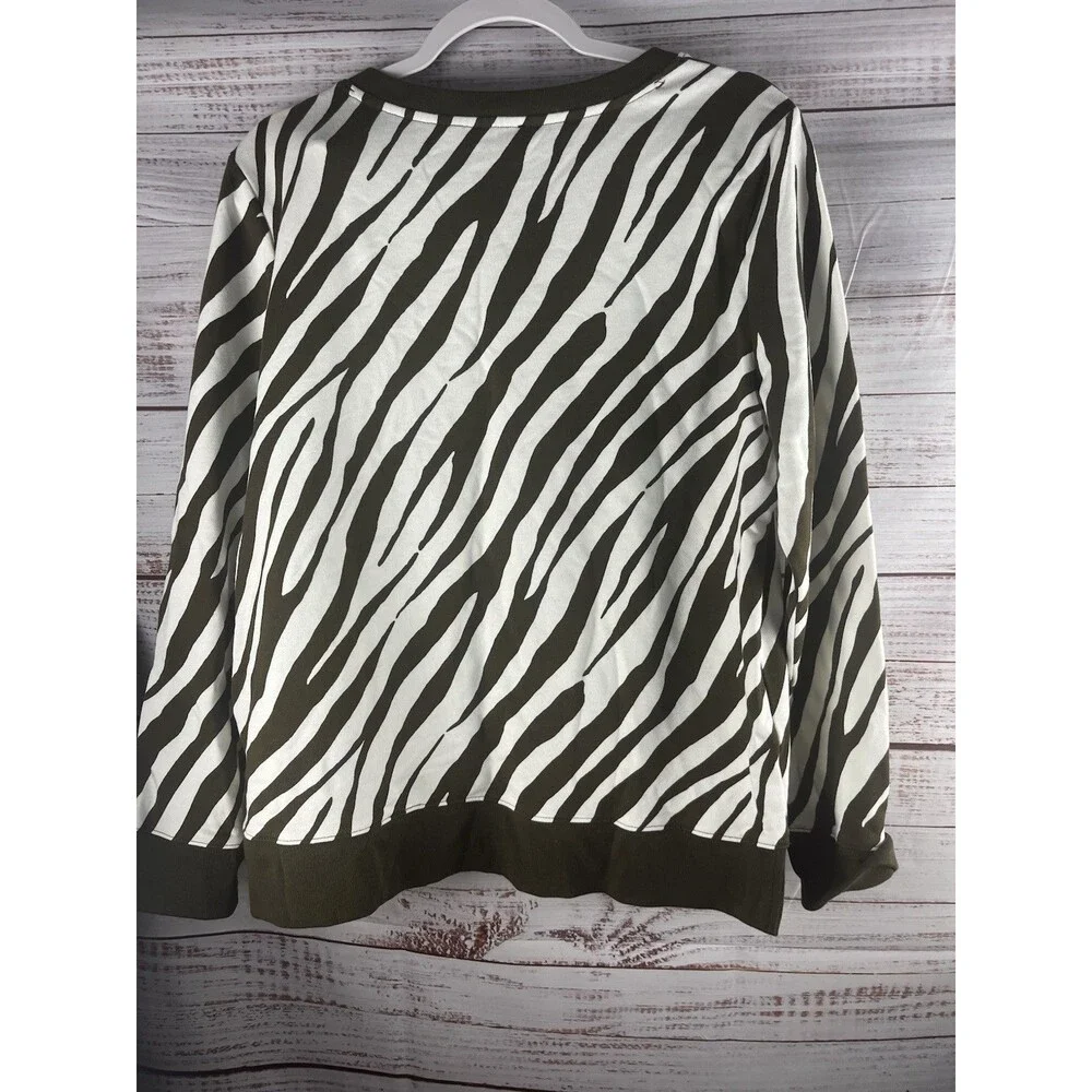 TALBOTS Zebra Print Sweater Women’s Large mod wife Green/white Long Sleeve NWT